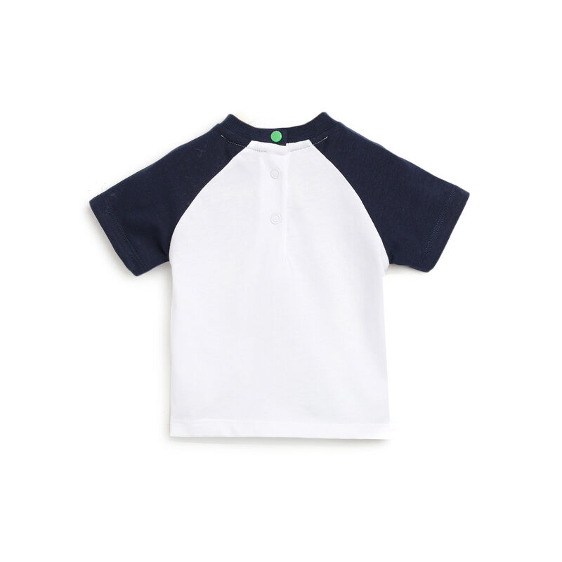 Boys White and Green Printed Short Sleeve T-Shirt image number 1